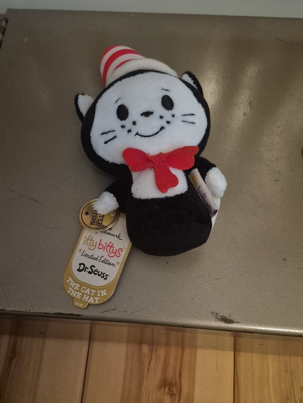 Hallmark The Cat in the Hat plush - red, white, black